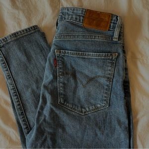 Levi’s 721 high rise skinny jeans